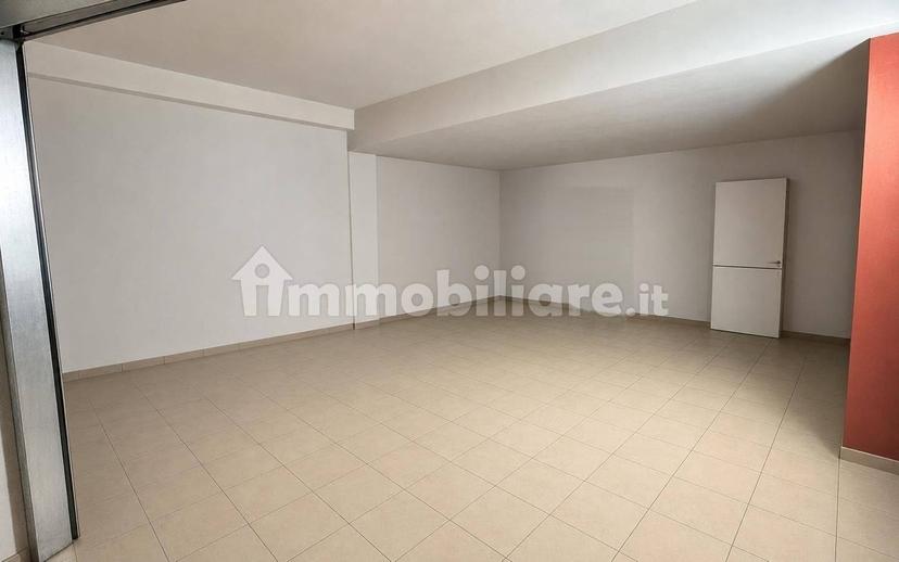 Appartamento via Domenico Elefante 23, Turi — foto 13 di 22