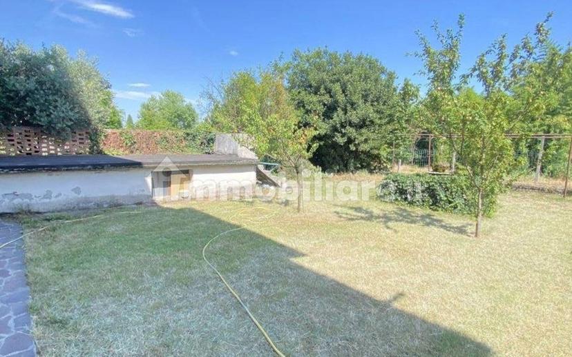 Villa bifamiliare via Camillo Benso di Cavour 76, Villafranca di Verona — foto 13 di 27