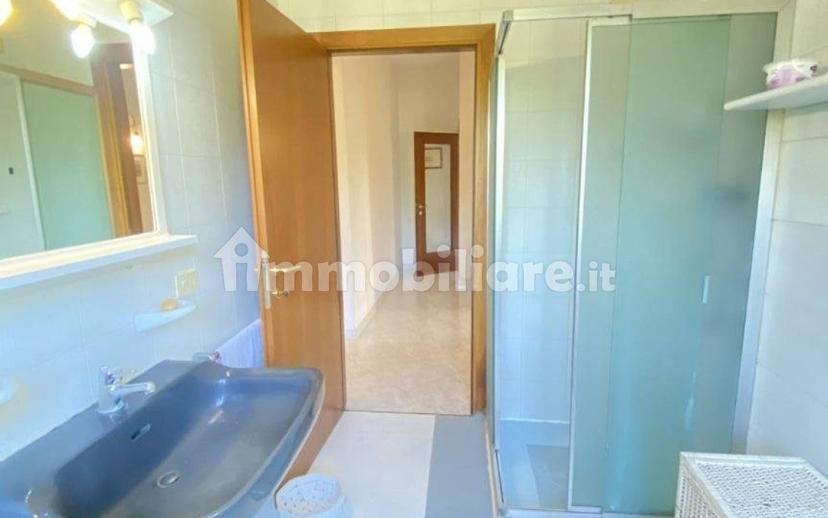 Villa bifamiliare via Camillo Benso di Cavour 76, Villafranca di Verona — foto 18 di 27