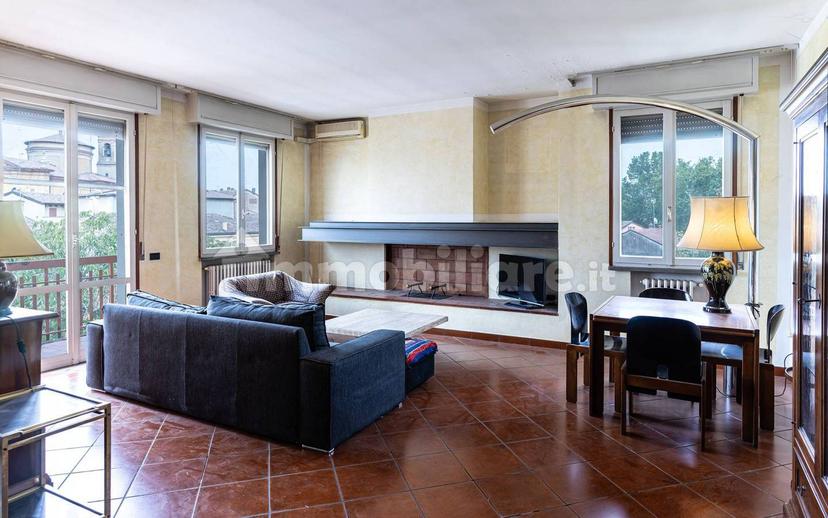 Quadrilocale via 20 Settembre, Centro, Castelnovo di Sotto — foto 7 di 14