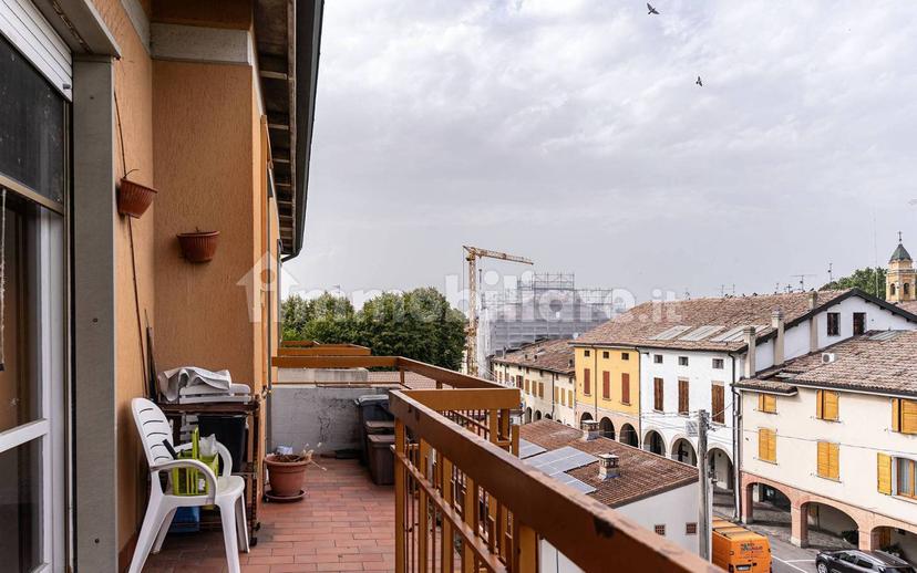 Quadrilocale via 20 Settembre, Centro, Castelnovo di Sotto — foto 12 di 14