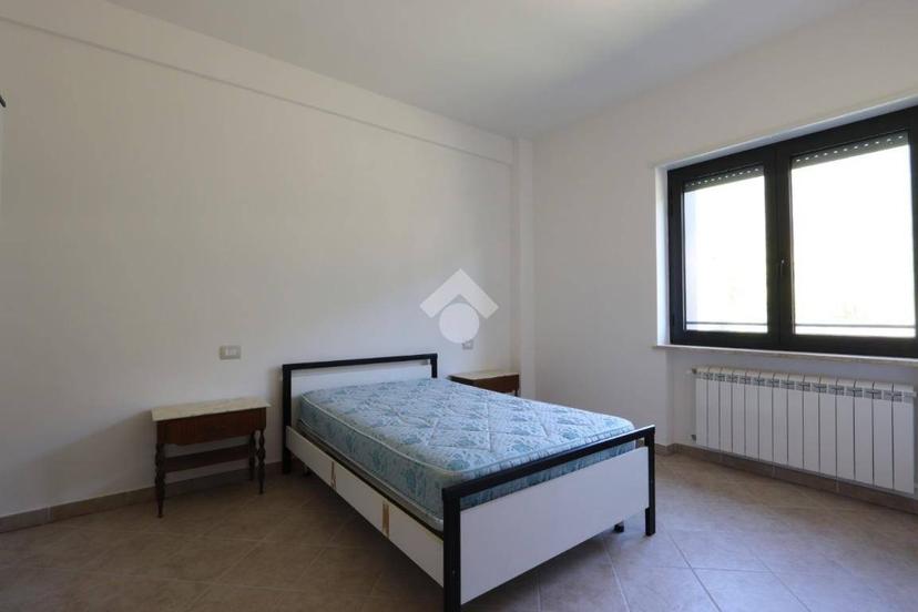 Bilocale via della Rocchetta 16, Pettino - Cansatessa, L'Aquila — foto 3 di 15