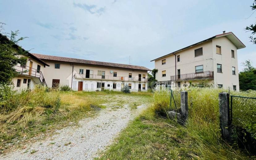 Casale via Casali Picco, Tricesimo — foto 5 di 12