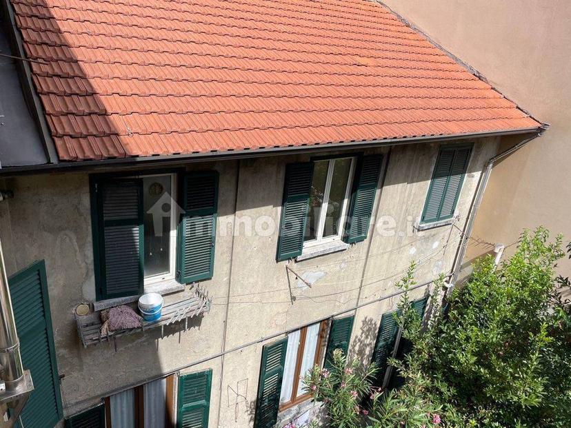 Stanza singola viale Lecco 99, Como