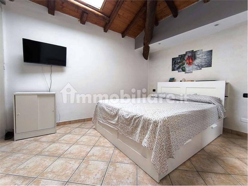 Trilocale via moro da fenegrò, 3, Fenegrò — foto 2 di 17