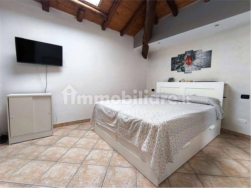 Trilocale via moro da fenegrò, 3, Fenegrò — foto 4 di 17