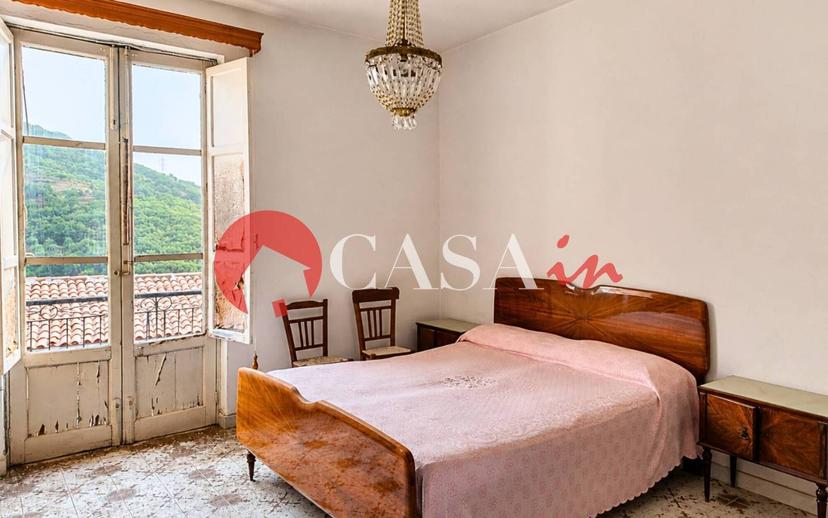 Villa unifamiliare Contrada Iannello 29, Brolo — foto 10 di 48