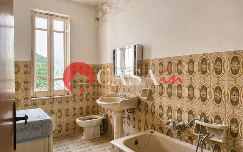 Villa unifamiliare Contrada Iannello 29, Brolo — foto 12 di 48