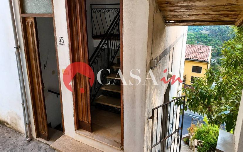 Villa unifamiliare Contrada Iannello 29, Brolo — foto 30 di 48