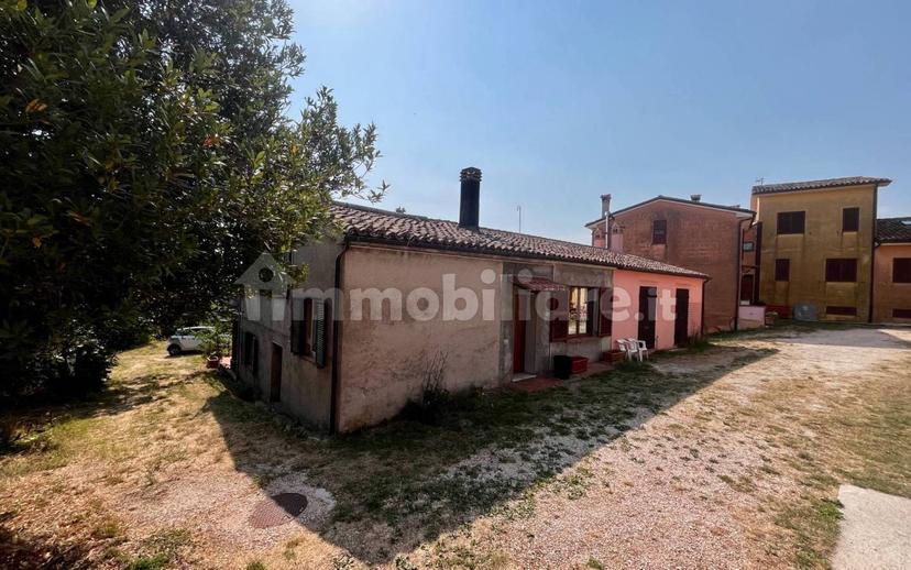 Rustico Fraz. Cupo 31/A, Cupo, Fabriano — foto 64 di 64