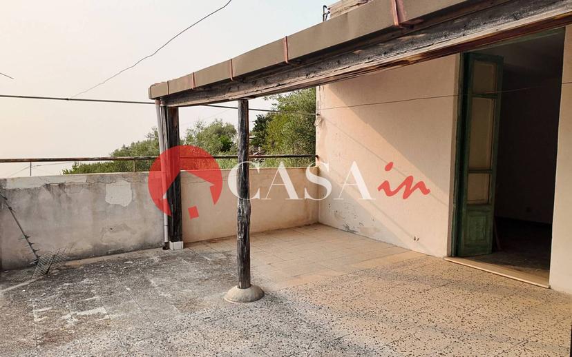 Villa unifamiliare Contrada Iannello 29, Brolo — foto 20 di 48