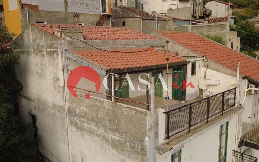 Villa unifamiliare Contrada Iannello 29, Brolo — foto 3 di 48