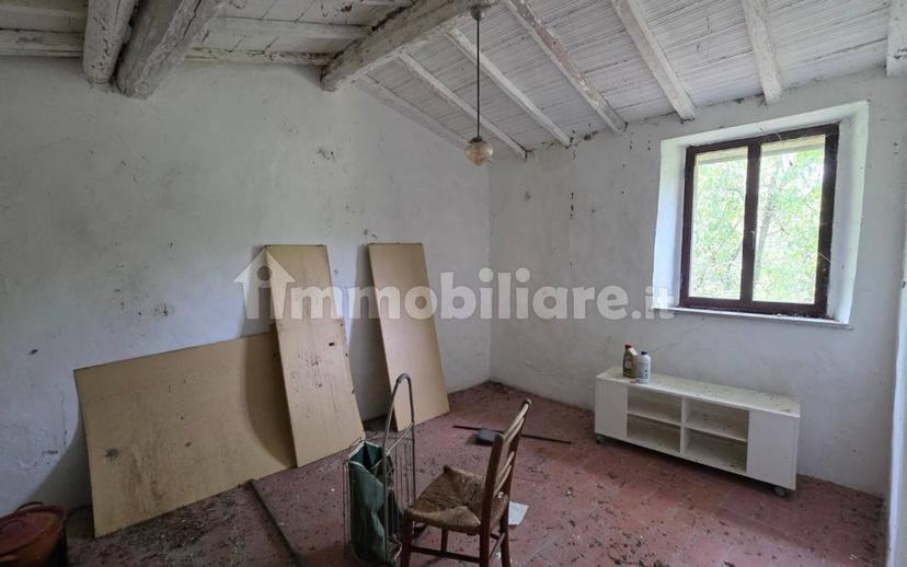 Rustico via Chiassi di Borgo, Santa Fiora — foto 29 di 50