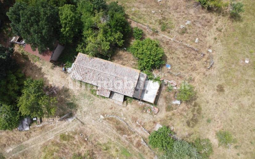 Rustico via Chiassi di Borgo, Santa Fiora — foto 14 di 50