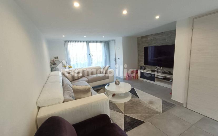 Terratetto unifamiliare 96 m², ottimo stato, Camnago Boscone, Faloppio — foto 52 di 58