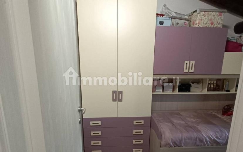Terratetto unifamiliare 96 m², ottimo stato, Camnago Boscone, Faloppio — foto 28 di 58
