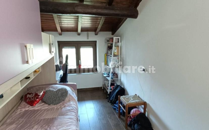 Terratetto unifamiliare 96 m², ottimo stato, Camnago Boscone, Faloppio — foto 2 di 58