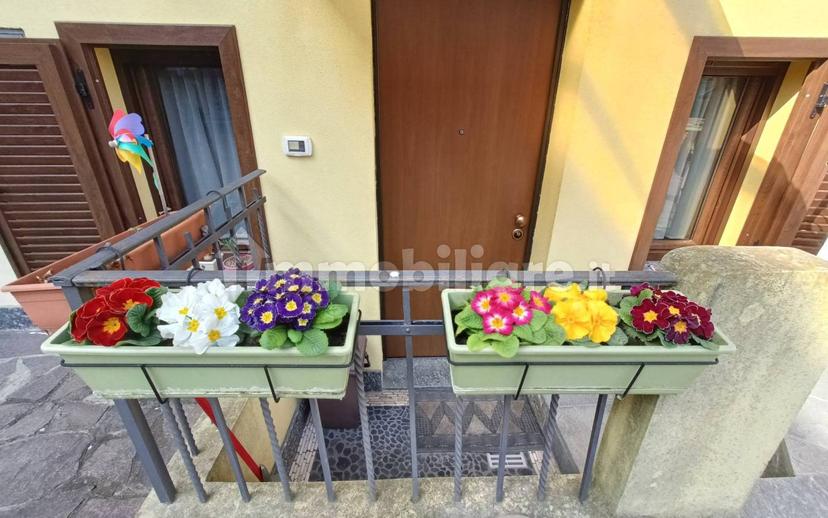 Terratetto unifamiliare 96 m², ottimo stato, Camnago Boscone, Faloppio — foto 9 di 58