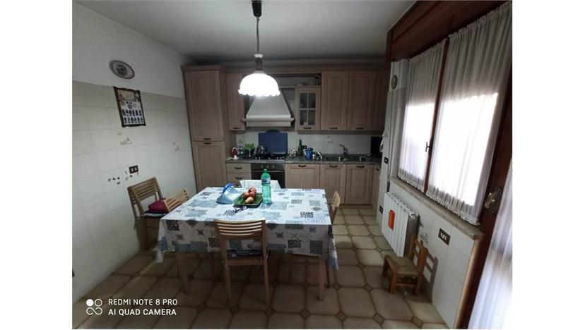 Villa unifamiliare via degli Equi, Piccarello, Latina — foto 6 di 14
