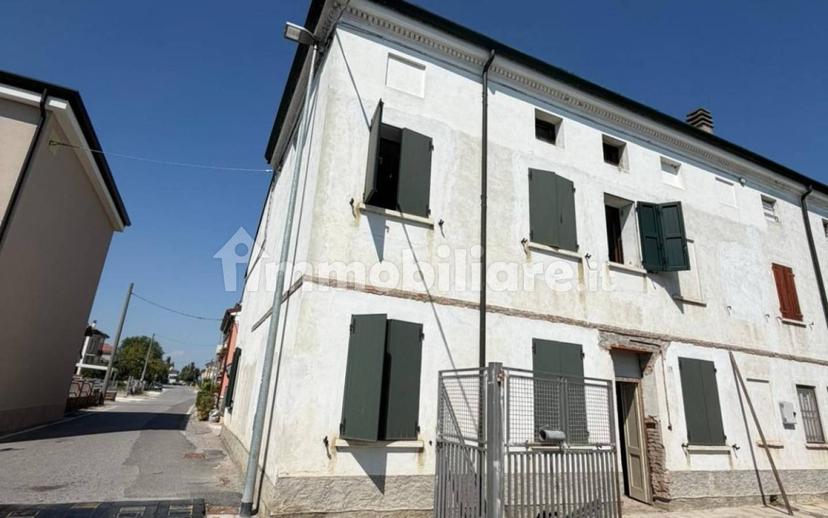 Terratetto unifamiliare via Dante Alighieri 31, Centro, Bagnolo San Vito — foto 20 di 30