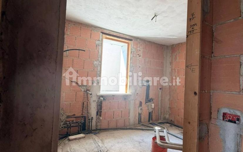 Terratetto unifamiliare via Dante Alighieri 31, Centro, Bagnolo San Vito — foto 14 di 30