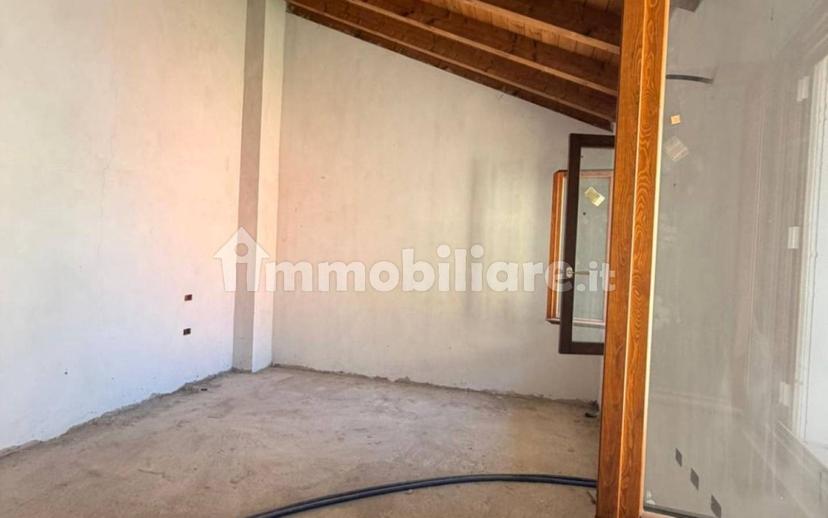 Terratetto unifamiliare via Dante Alighieri 31, Centro, Bagnolo San Vito — foto 29 di 30