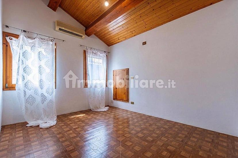 Terratetto unifamiliare via Comacchio, Cona, Ferrara — foto 10 di 19