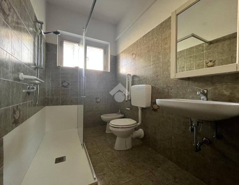 Bilocale quartiere Venticinque Aprile 16, Centro, Bassano del Grappa — foto 10 di 16