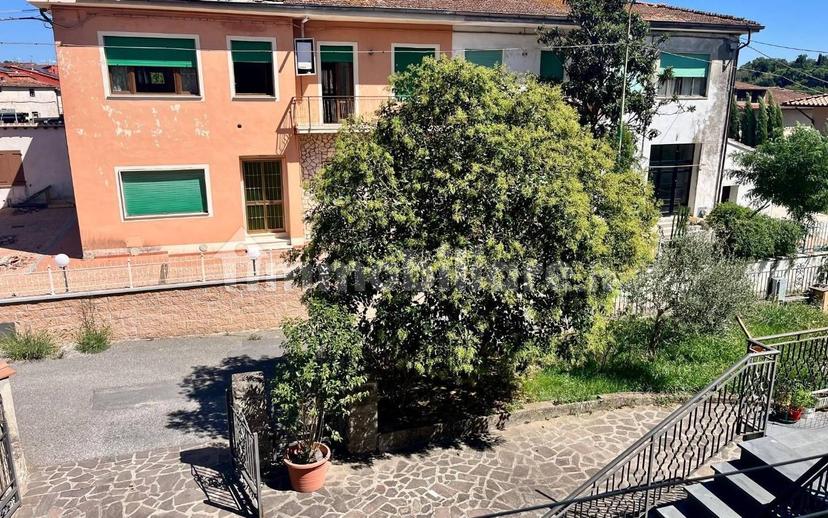 Trilocale buono stato, primo piano, Centro, Buti — foto 7 di 17