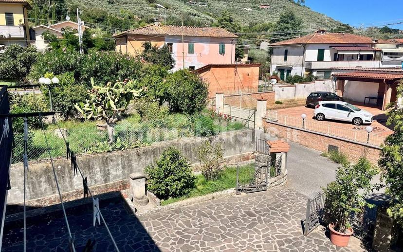 Trilocale buono stato, primo piano, Centro, Buti