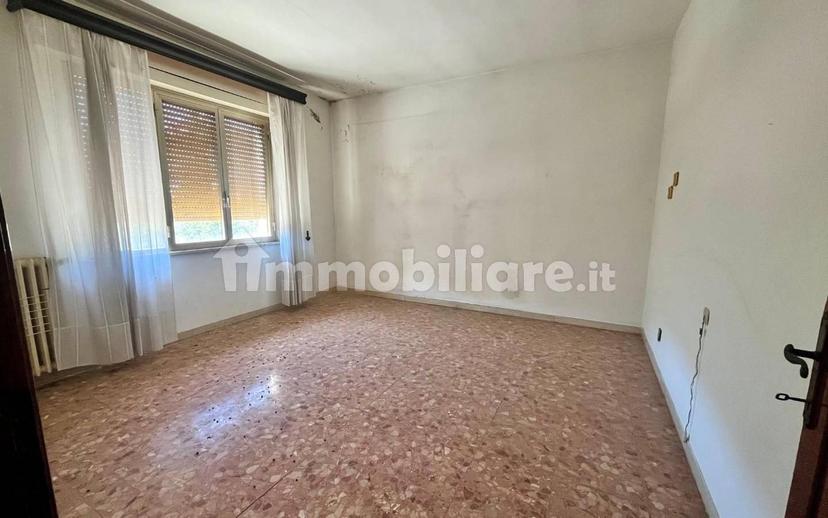 Trilocale buono stato, primo piano, Centro, Buti — foto 2 di 17