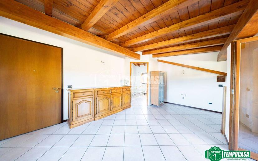 Bilocale via Invorio 19/c, Centro, Paruzzaro — foto 26 di 30
