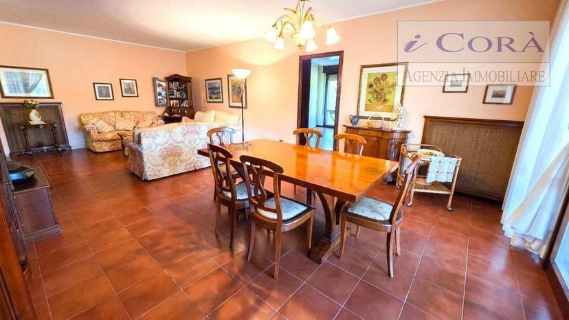 Villa unifamiliare via Ugo Foscolo, Centro, Abano Terme — foto 14 di 14