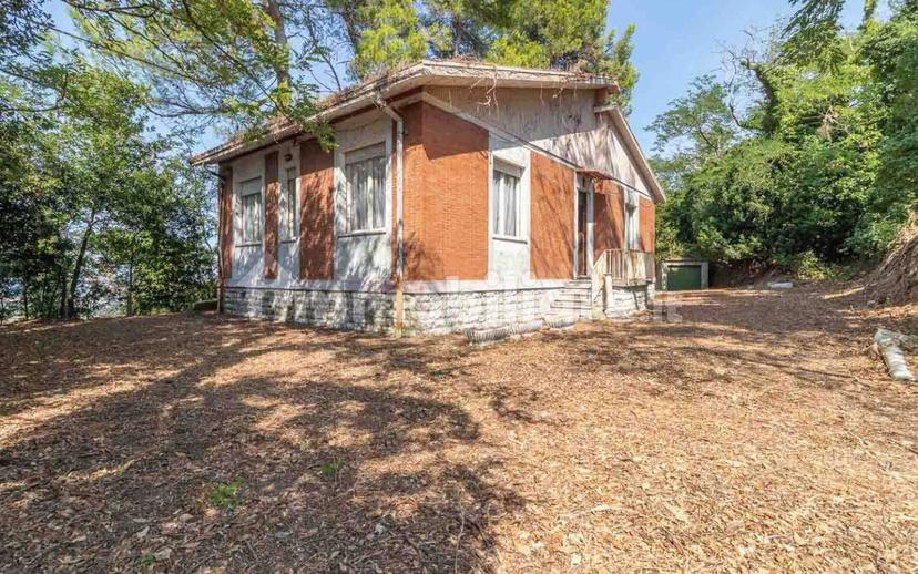 Villa unifamiliare Str. Tresole, 32, Novilara, Pesaro — foto 17 di 42