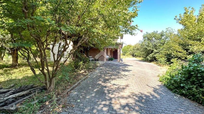 Villa unifamiliare via Santa Lucia 40, Massa Lombarda — foto 4 di 21