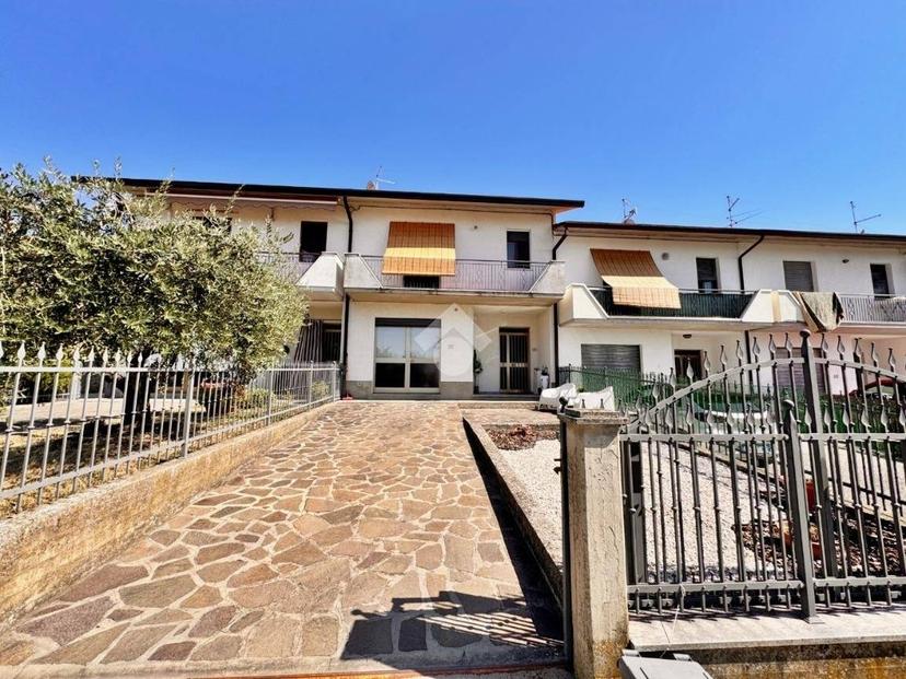 Villa a schiera via roma, Centro, Tavoleto — foto 4 di 17