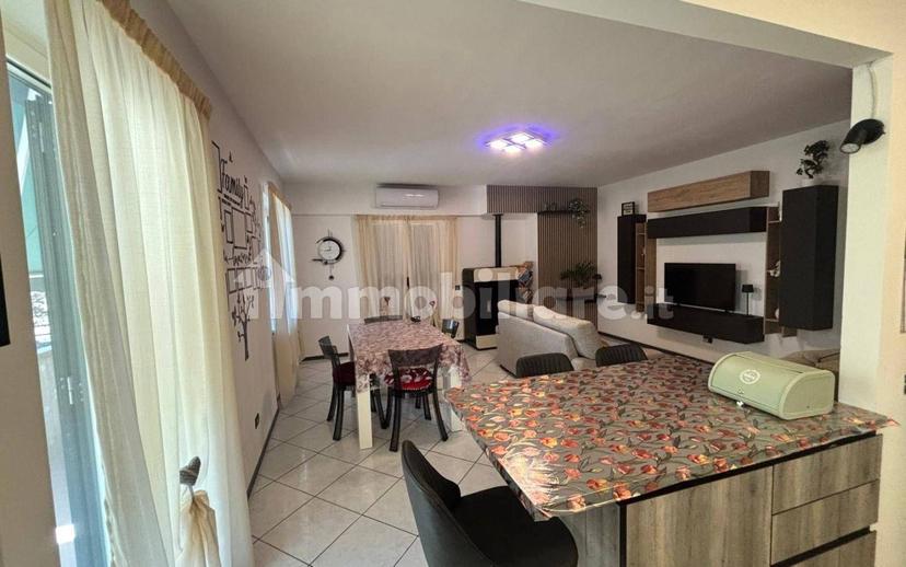 Villa a schiera via Gambini 16, Colleatterrato Alto, Teramo — foto 30 di 62
