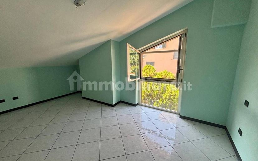 Villa a schiera via Gambini 16, Colleatterrato Alto, Teramo — foto 61 di 62