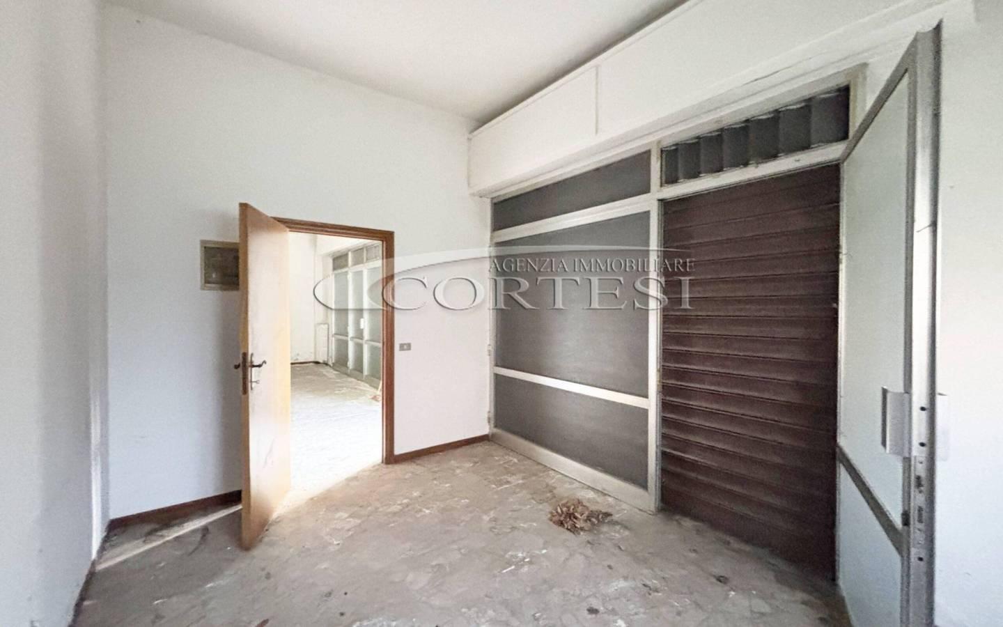 Bilocale via Elmo Palazzi, 6, Centro, Città di Castello