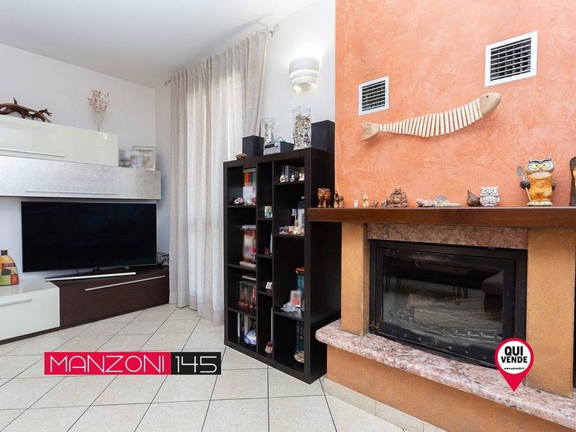 Trilocale via Alessandro Manzoni 145, Gorla Minore — foto 48 di 69