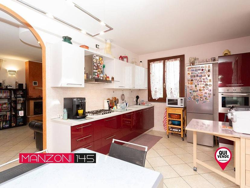 Trilocale via Alessandro Manzoni 145, Gorla Minore — foto 39 di 69