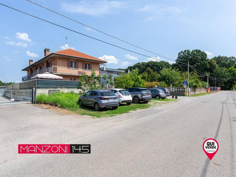Trilocale via Alessandro Manzoni 145, Gorla Minore — foto 47 di 69