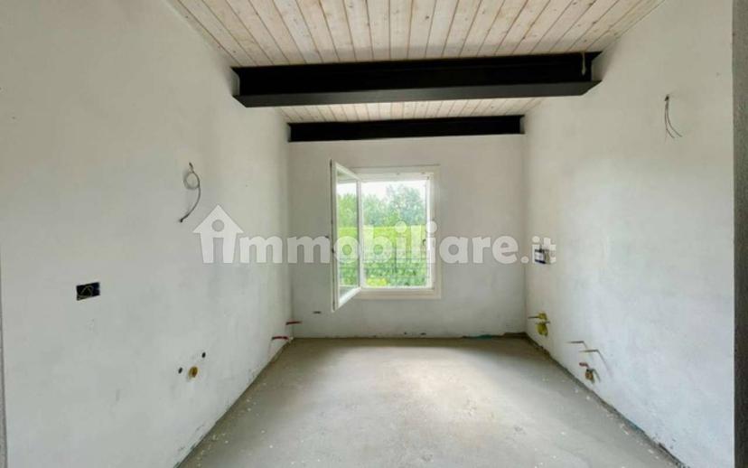 Terratetto unifamiliare 260 m², ottimo stato, San Damaso, Modena