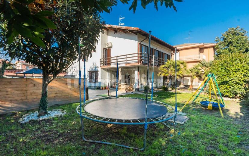 Villa unifamiliare via Ugo Foscolo 3, Cerano — foto 89 di 101