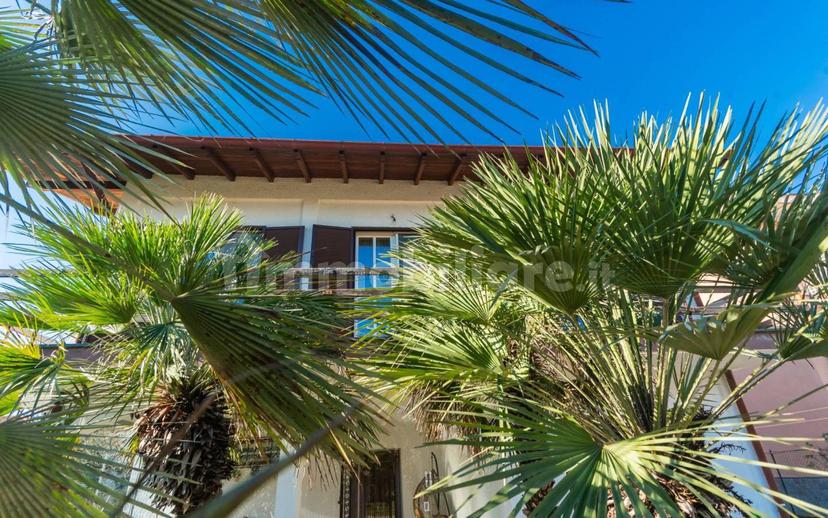 Villa unifamiliare via Ugo Foscolo 3, Cerano — foto 2 di 101