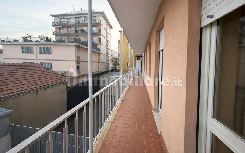 Quadrilocale via Mirabella 4, Centro Città, San Paolo, Biella