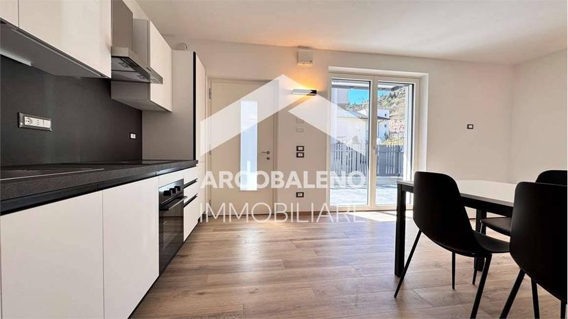 Bilocale via per Villamontagna, Villamontagna - Tavernaro, Trento — foto 2 di 14