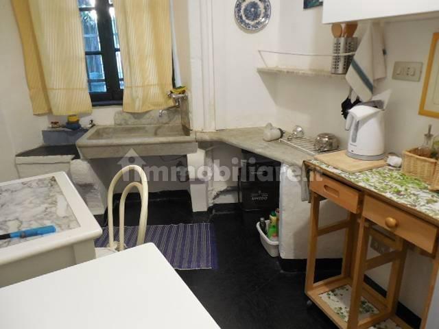 Trilocale corso Genova 80, Centro, Chiavari — foto 4 di 10