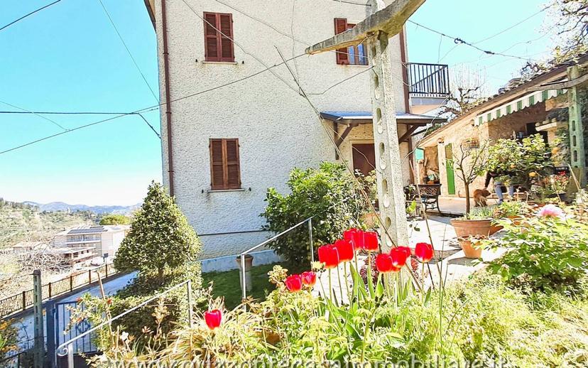 Villa unifamiliare, buono stato, 235 m², Ascoli Piceno — foto 35 di 37
