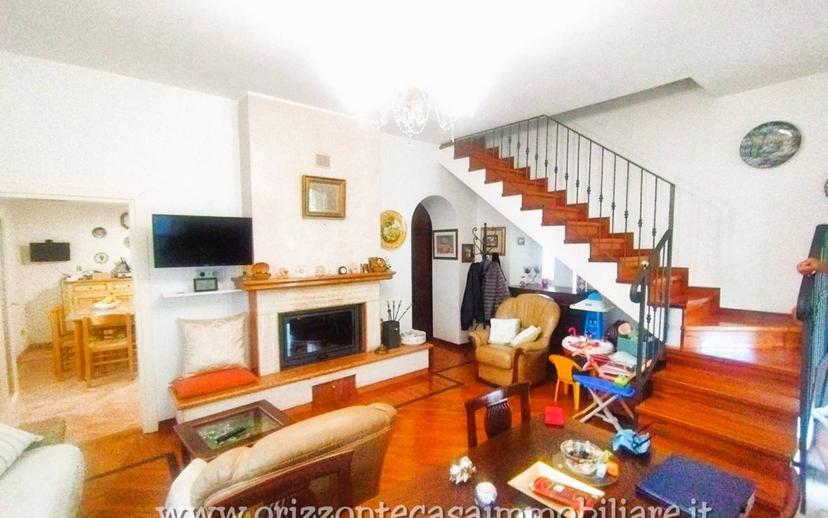 Villa unifamiliare, buono stato, 235 m², Ascoli Piceno — foto 16 di 37
